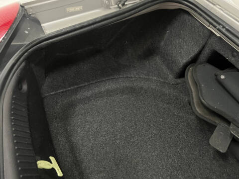 2005 Ford Thunderbird Deluxe