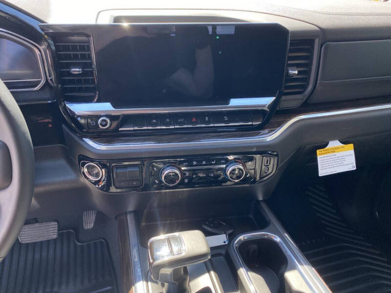 2025 GMC Sierra 1500