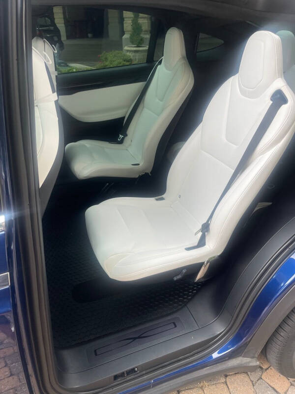 2018 Tesla Model X 75D
