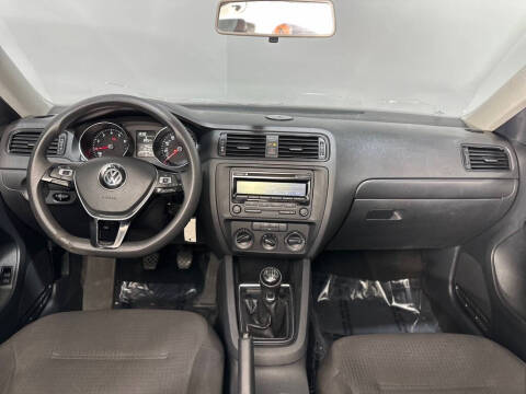 2015 Volkswagen Jetta