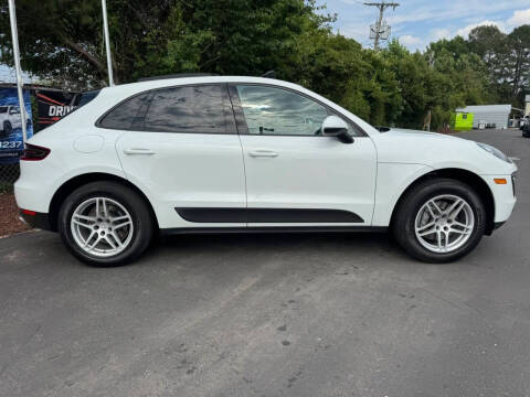 2017 Porsche Macan
