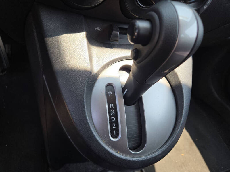 2013 Mazda MAZDA2 Sport