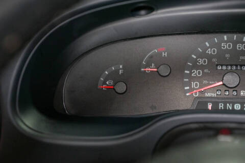 2002 Ford E-Series E-150