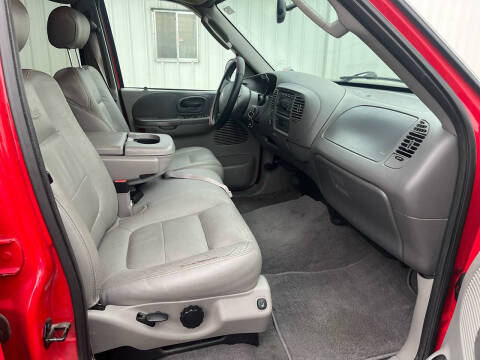 2003 Ford F-150 Lariat