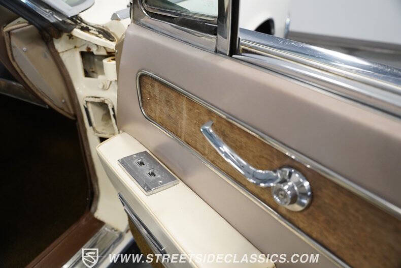 1962 Lincoln Continental