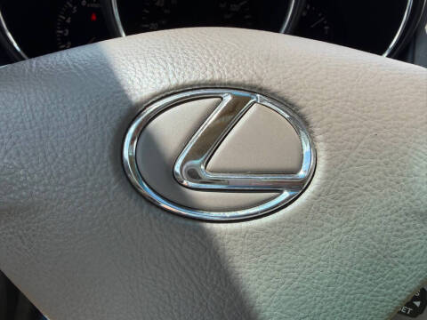2004 Lexus RX 330