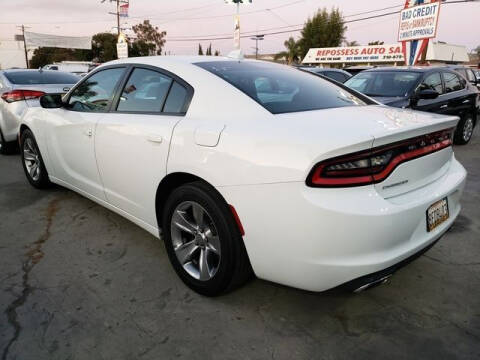 2017 Dodge Charger SXT