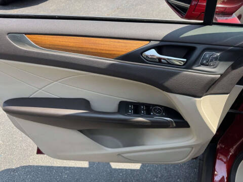 2019 Lincoln MKC Select