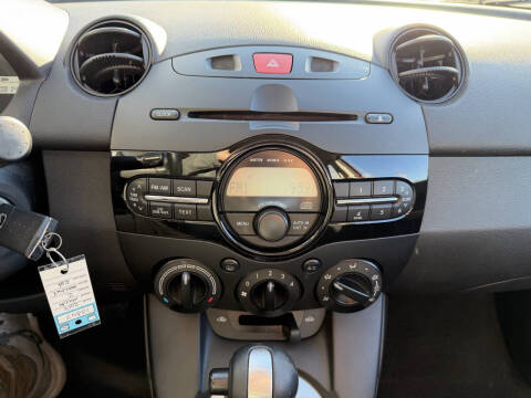 2014 Mazda MAZDA2 Sport