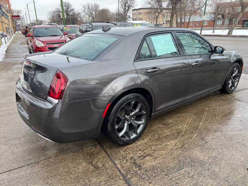 2023 Chrysler 300 S V6
