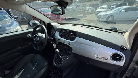 2013 FIAT 500c Lounge