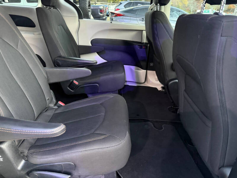 2018 Chrysler Pacifica Touring Plus