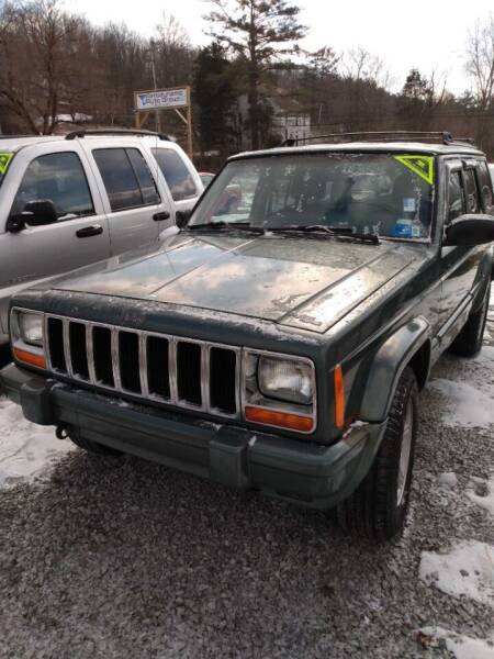 2000 Jeep Cherokee for sale at AERODYNAMIC AUTO GROUP LLC in Pleasant City OH