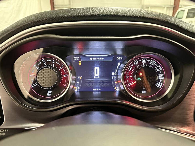 2017 Dodge Challenger SXT