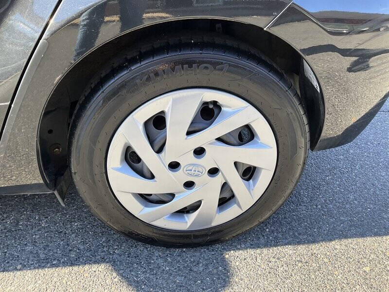 2012 Toyota Prius c One