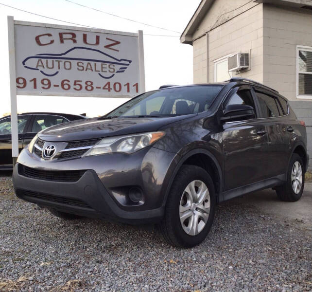 2015 Toyota RAV4 LE's photo