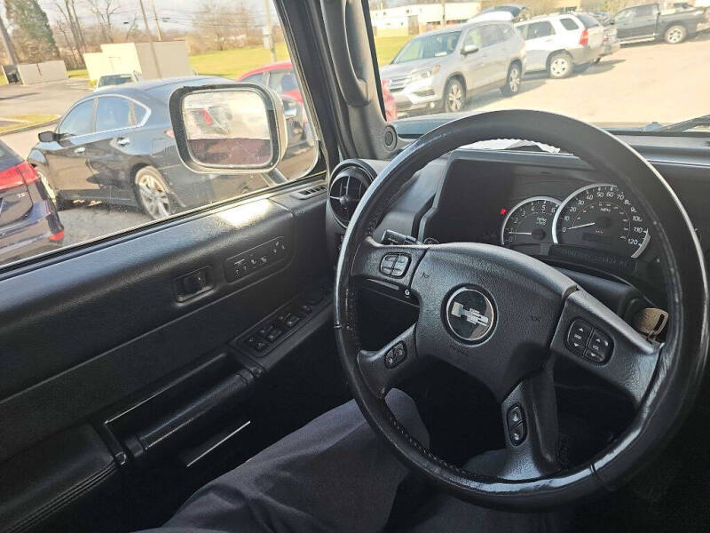 2005 HUMMER H2