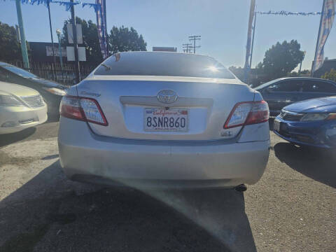 2008 Toyota Camry Hybrid