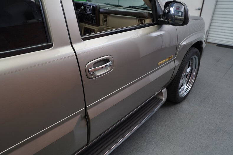 2002 Cadillac Escalade