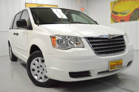 2008 Chrysler Town and Country for sale at Performance car sales in Joliet IL