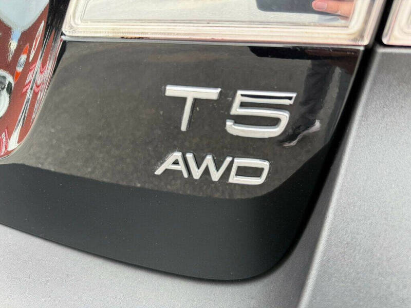 2016 Volvo XC70 T5 Premier