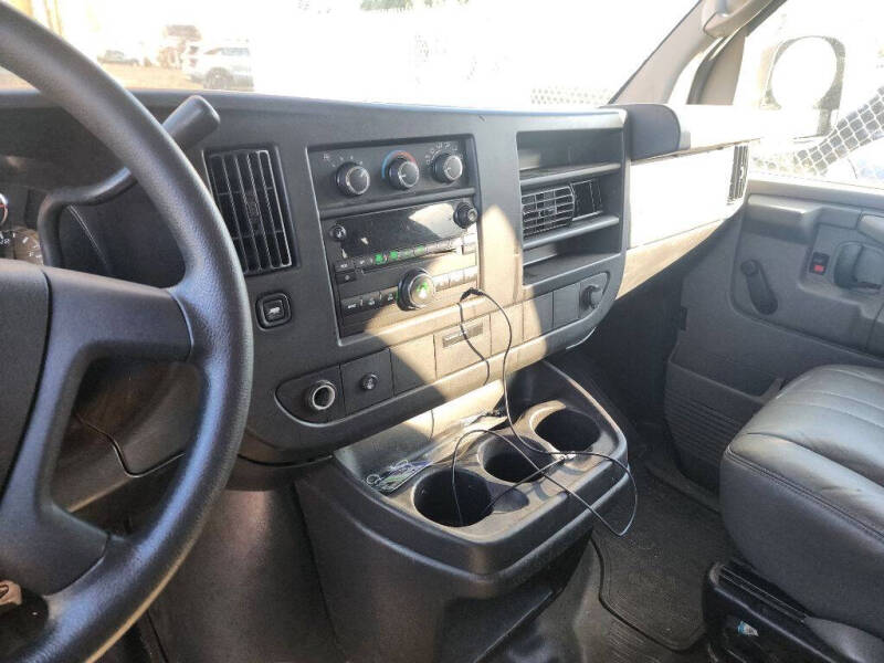 2012 Chevrolet Express LS 1500