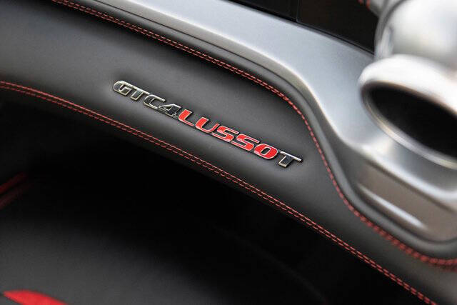 2018 Ferrari GTC4Lusso T 38