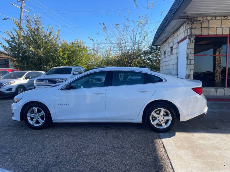 2023 Chevrolet Malibu LS