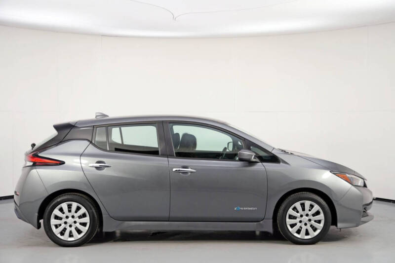 2019 Nissan LEAF S