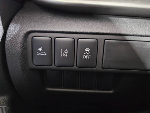 2024 Mitsubishi Eclipse Cross ES