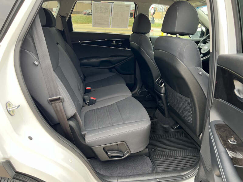 2018 Kia Sorento LX