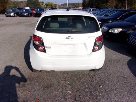 2014 Chevrolet Sonic LS Auto