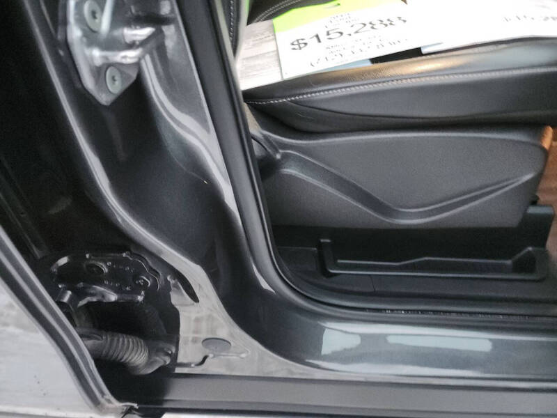 2019 Ford Escape SEL