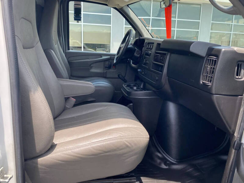 2011 Chevrolet Express 2500