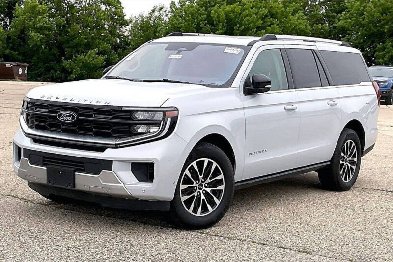 Used 2025 Ford Expedition Platinum with VIN 1FMJK1M81SEA34874 for sale in Montevideo, Minnesota