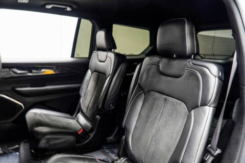 2022 Jeep Grand Cherokee L Altitude