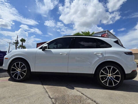 2024 Porsche Cayenne S