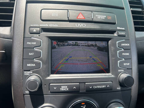 2013 Kia Soul +