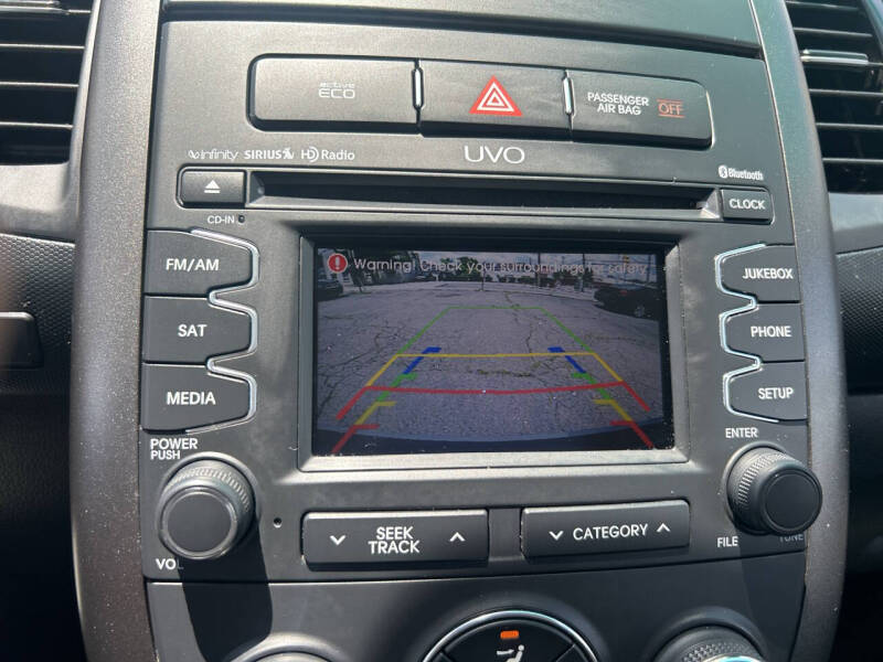 2013 Kia Soul +