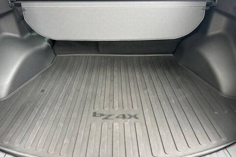 2024 Toyota bZ4X XLE