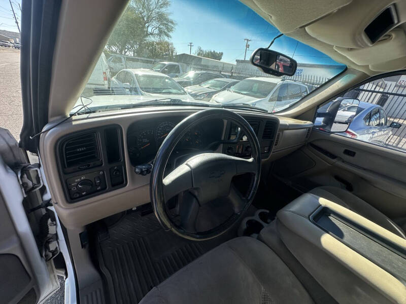 2003 Chevrolet Silverado 2500HD LS