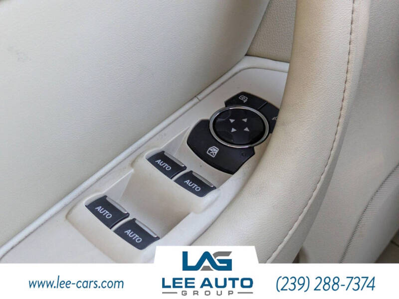 2013 Lincoln MKS
