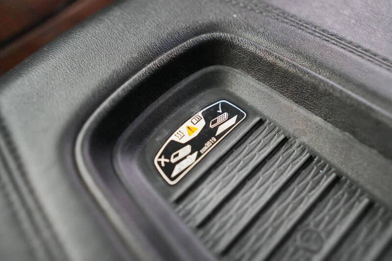 2018 Cadillac Escalade ESV Luxury