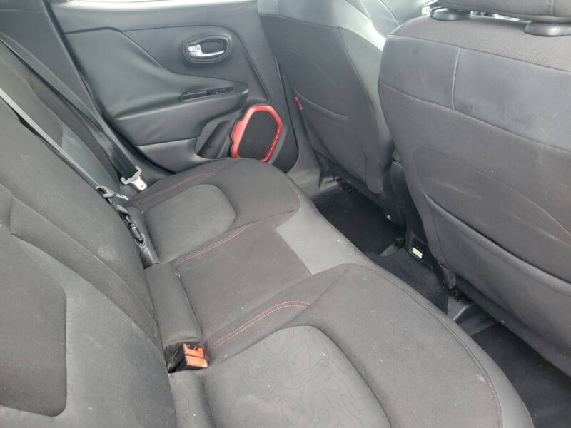 2015 Jeep Renegade Trailhawk