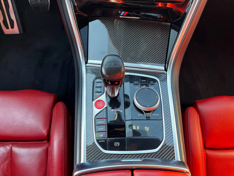 2022 BMW M8 Competition