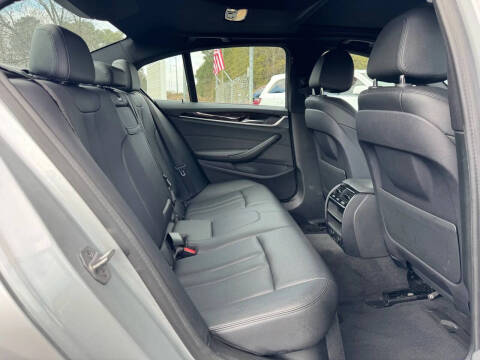 2019 BMW 5 Series 530i