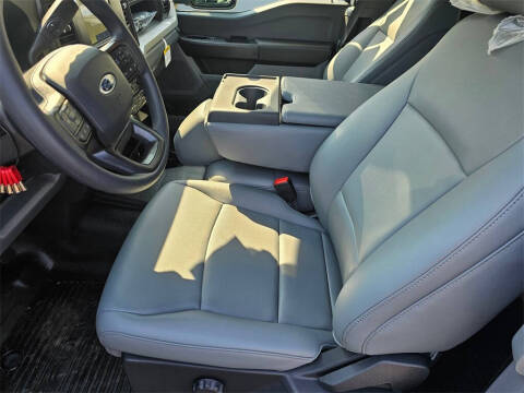 2025 Ford F-350 Super Duty XL