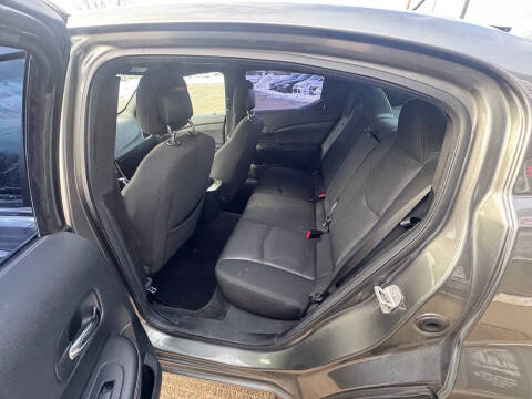 2013 Dodge Avenger SE