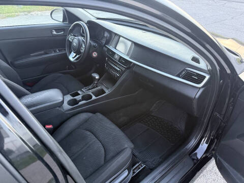 2019 Kia Optima LX