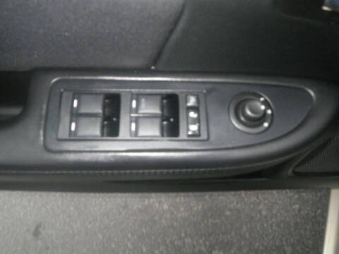 2013 Chrysler 200 LX